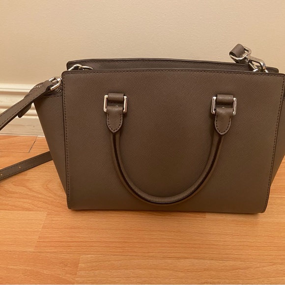 Michael Kors Selma - Picture 3 of 4